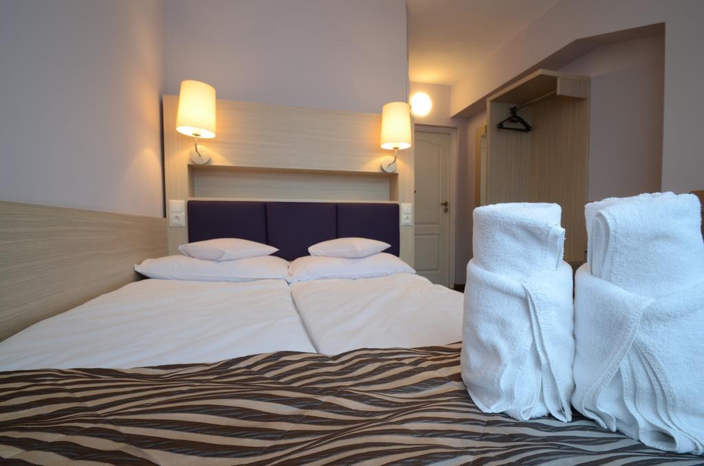 Hotel Pzmot Λούμπλιν Δωμάτιο φωτογραφία