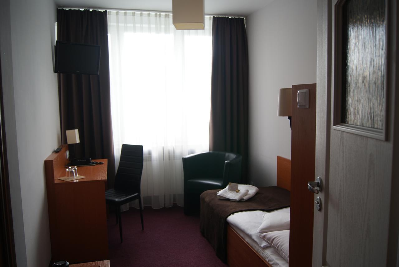 Hotel Pzmot Λούμπλιν Εξωτερικό φωτογραφία