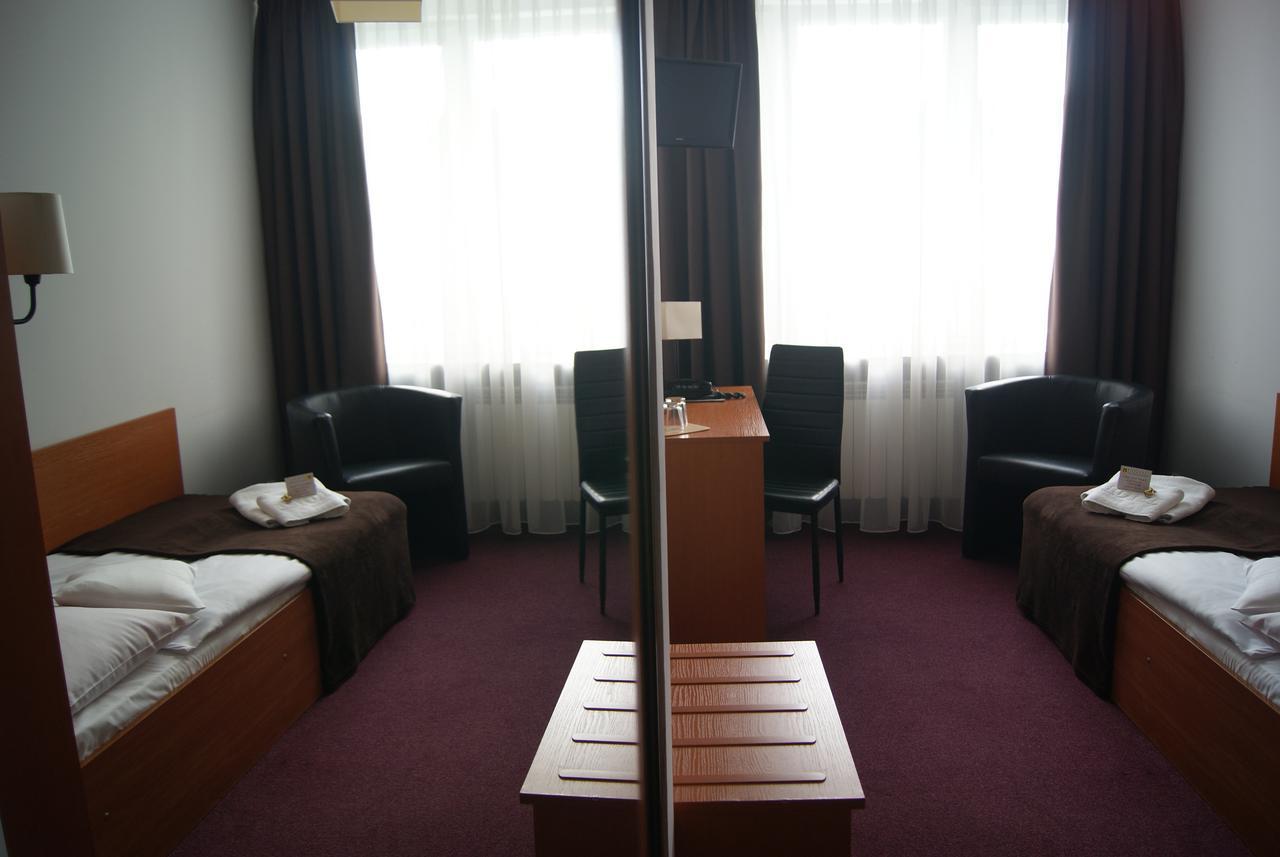 Hotel Pzmot Λούμπλιν Εξωτερικό φωτογραφία